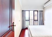 天峦湖花园-次卧