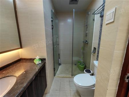 英郡年华花园（三期）-卫生间