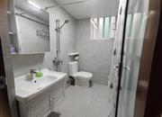 新新家园-卫生间