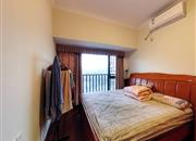 宜城风景花园-主卧