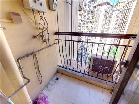 英郡年华花园（一期）-阳台