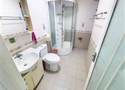 高山花园-卫生间