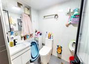 中房怡芬花园-卫生间