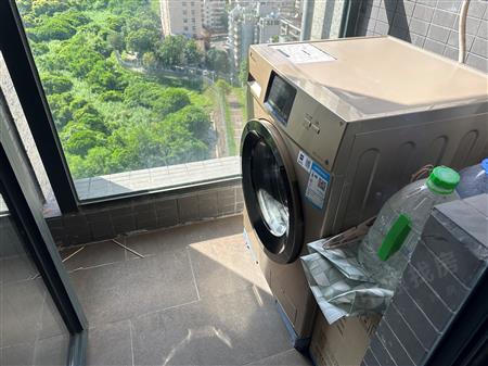 蓝郡公馆大厦-阳台