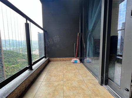 京基御景峯-阳台