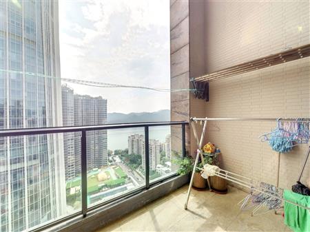 蓝郡左岸花园-阳台