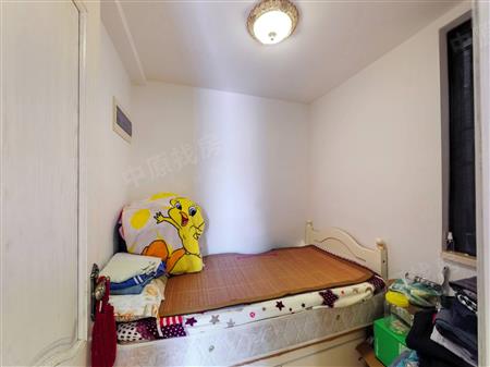 蓝郡左岸花园-次卧