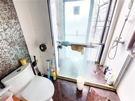 宏发领域-卫生间