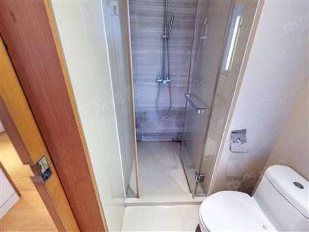 深业上城-卫生间