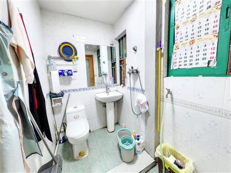 共和世家-卫生间