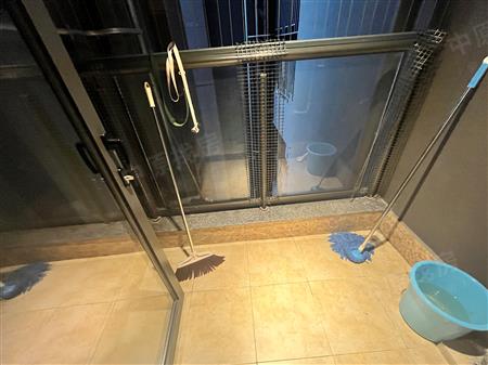 京基御景峯-阳台