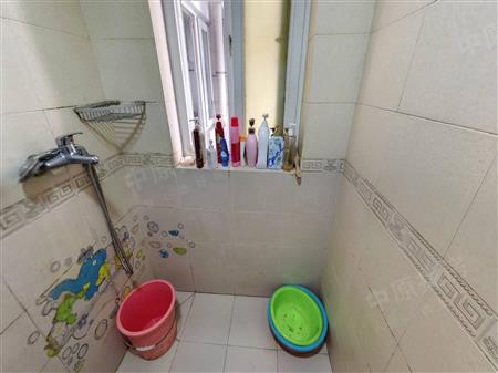 金达花园-卫生间