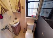 天悦湾花园-卫生间