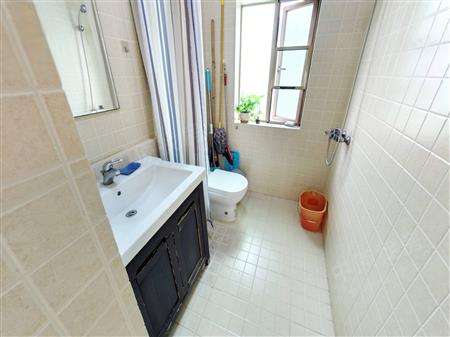 浪琴屿花园-卫生间