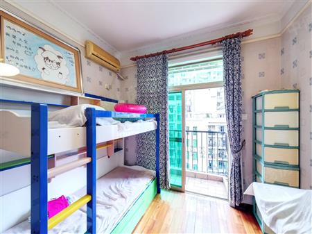 浪琴屿花园-次卧