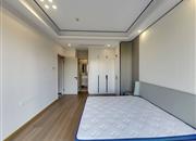 新天鹅堡二期-主卧