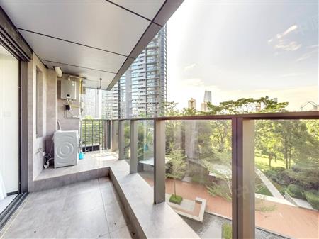 新天鹅堡二期-阳台