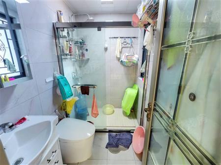 荟港尊邸2期-卫生间