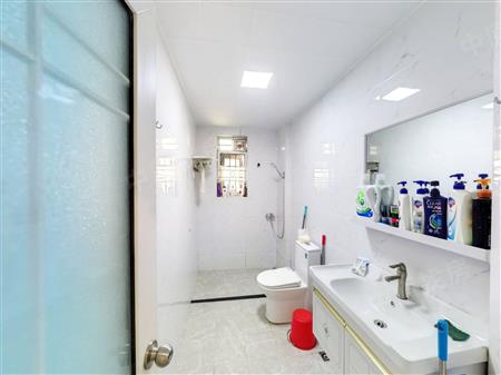 新锦安雅园-卫生间