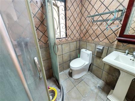 泰华阳光海-卫生间