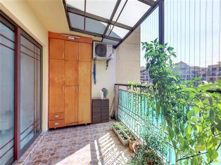 英郡年华花园（二期）-阳台