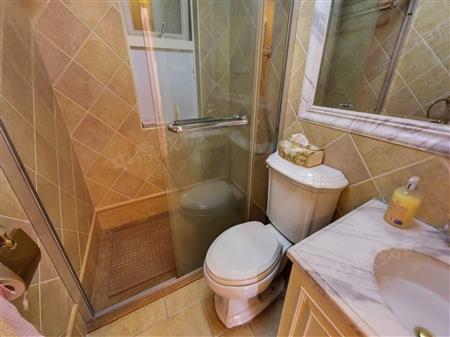 御景东方花园一期-卫生间