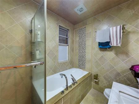 御景东方花园一期-卫生间