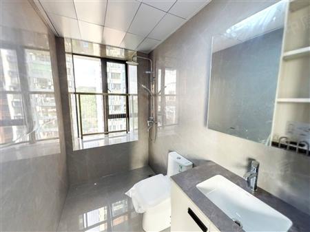 观山瑞苑-卫生间