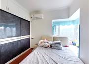 大芬油画苑-主卧