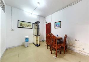 吉星花园有心卖的房子-户型方正-周边配套齐全-有心卖-方便