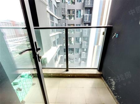 宝能城花园(西区)-阳台