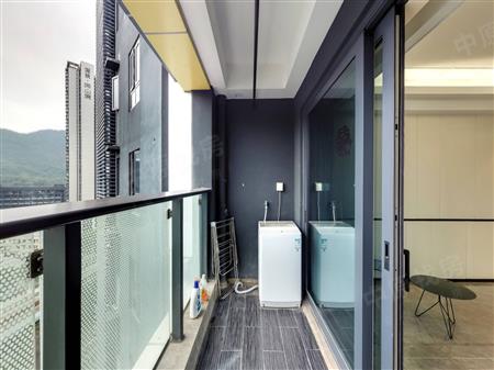 宝能城花园(西区)-阳台