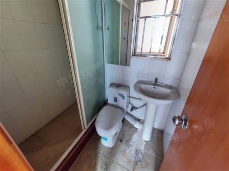 德兴大厦-卫生间