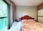 港中旅花园（一期）-主卧