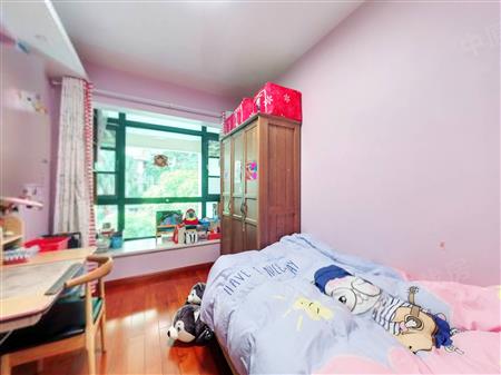 港中旅花园（一期）-次卧