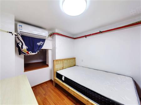 龙光玖云著大楼-次卧