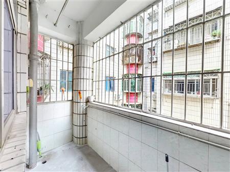 嘉华花园东区-阳台