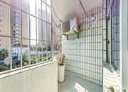 嘉华花园东区-阳台