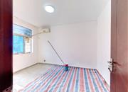 嘉华花园东区-主卧