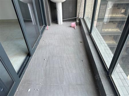 蓝郡公馆大厦-阳台