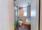 倚山花园（一期）-卫生间