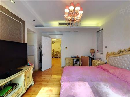 倚山花园（一期）-主卧