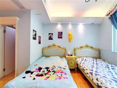 倚山花园（一期）-次卧