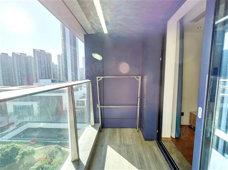 半岛城邦花园三期-阳台