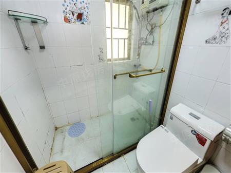 中海华庭-卫生间