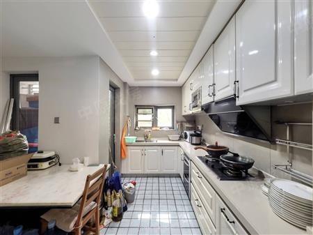 十五峯花园-厨房