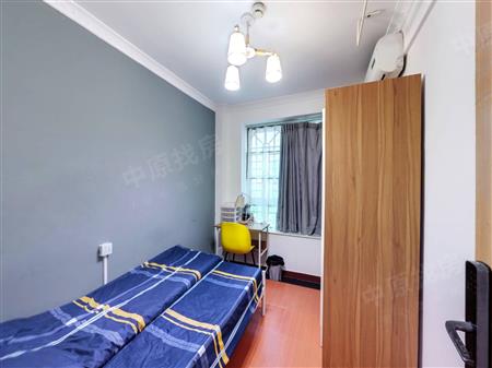 龙威花园（龙威豪庭）-次卧