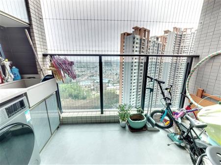 君胜熙珑山花园-阳台