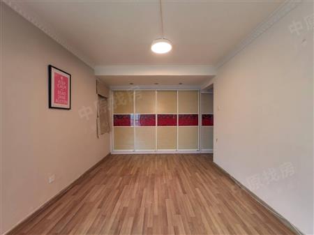 创世纪滨海花园-主卧