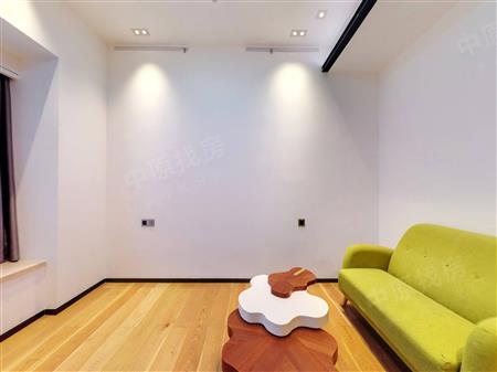 海上世界双玺花园三期-次卧